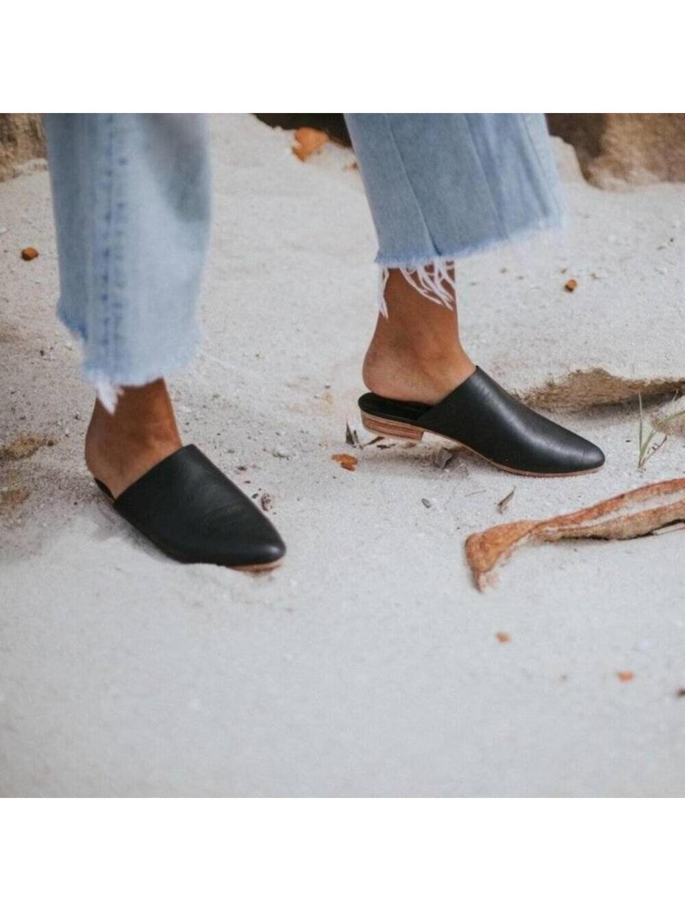 St. Agni Paris Leather Mule